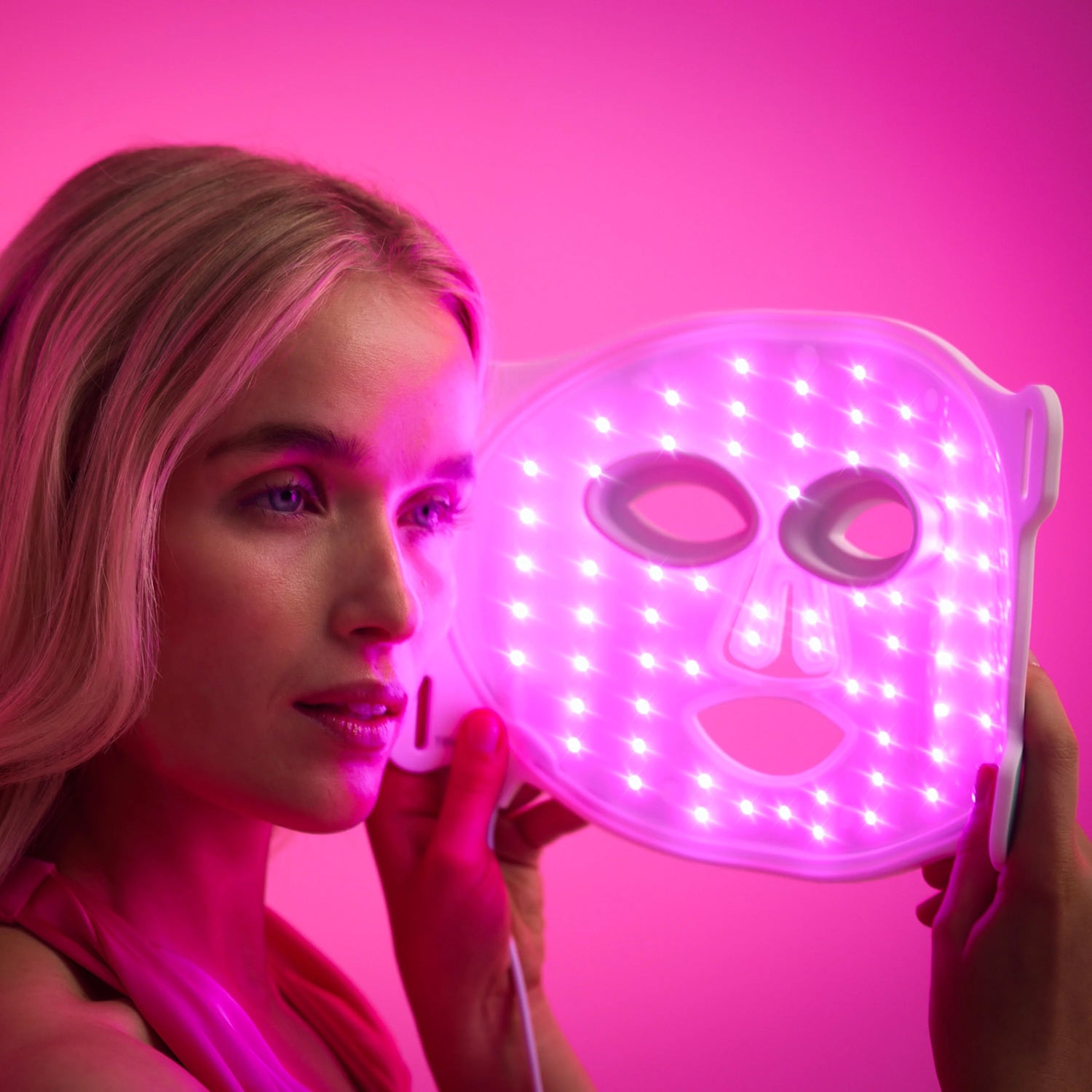 LumiGlow™ LED Light Therapy Mask – Radiant Skin, Effortlessly