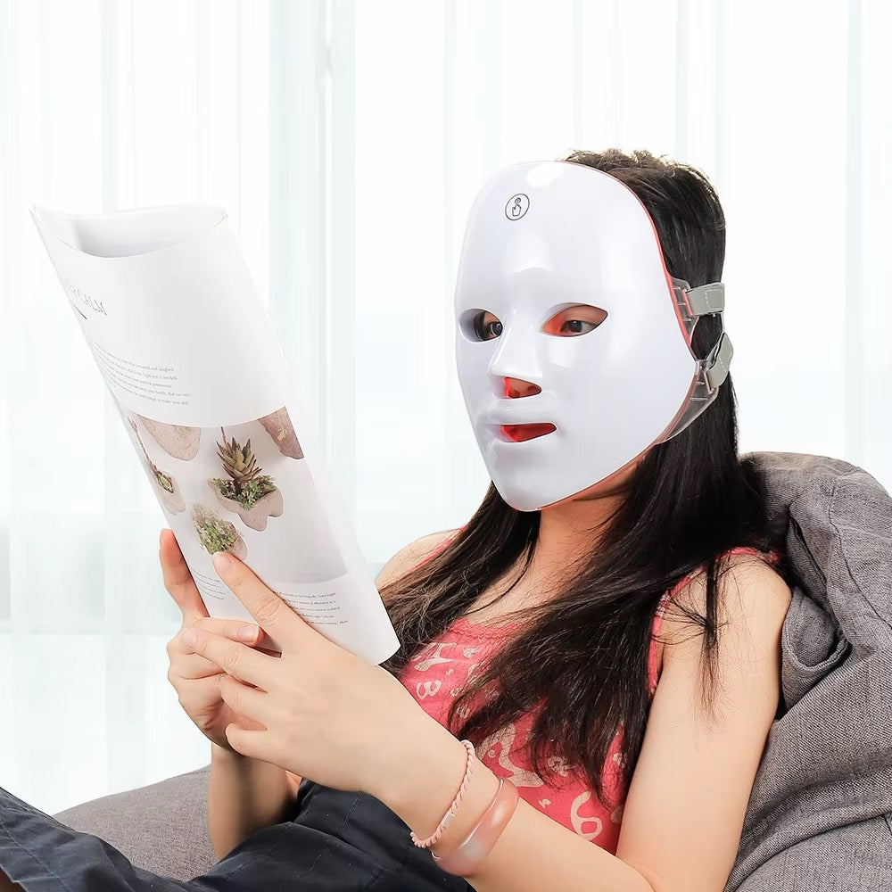 LumiGlow™ LED Light Therapy Mask – Radiant Skin, Effortlessly