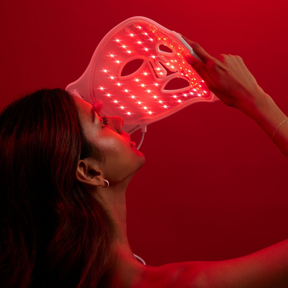 LumiGlow™ LED Light Therapy Mask – Radiant Skin, Effortlessly